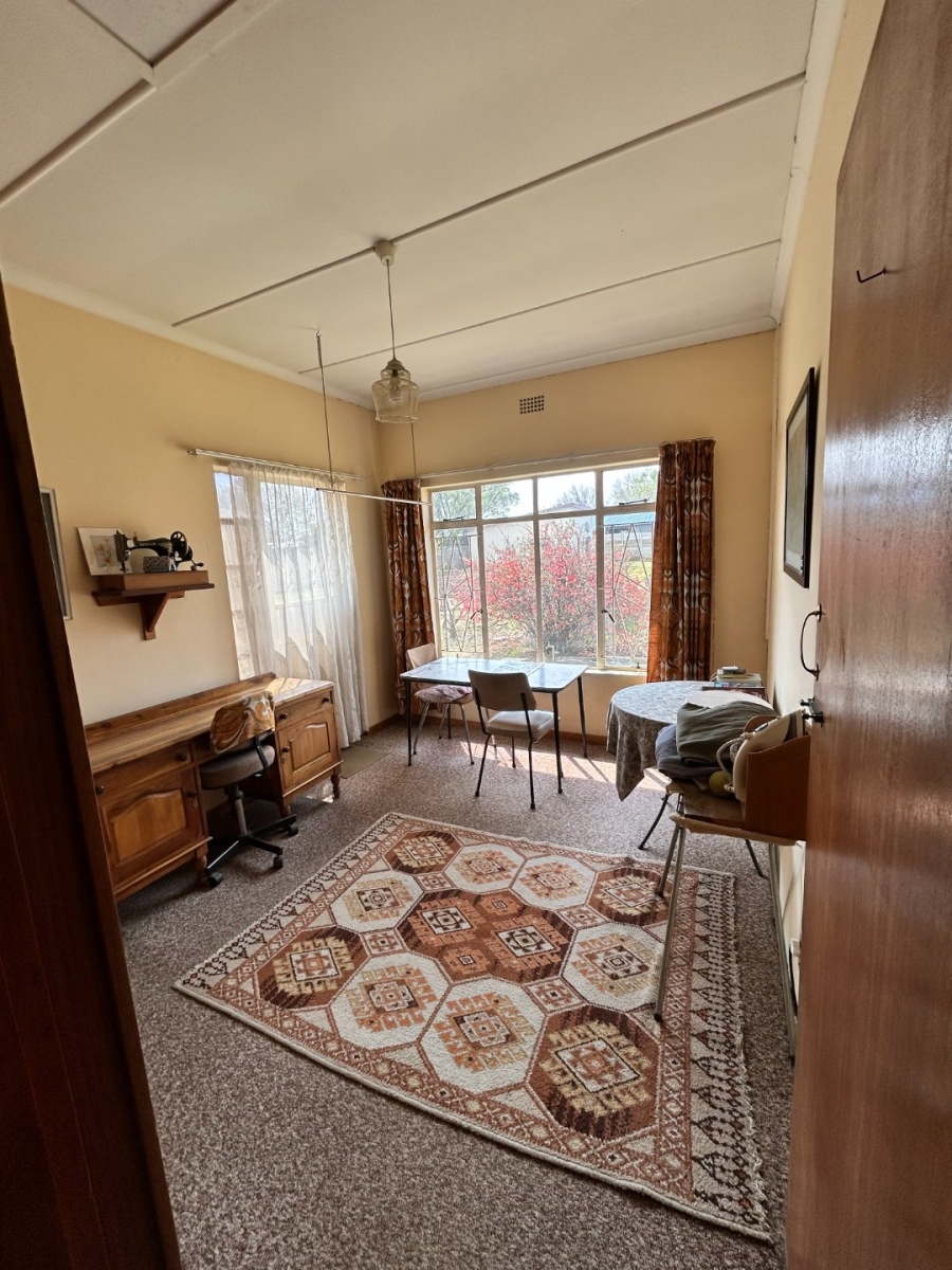 4 Bedroom Property for Sale in Hospitaalheuwel Free State